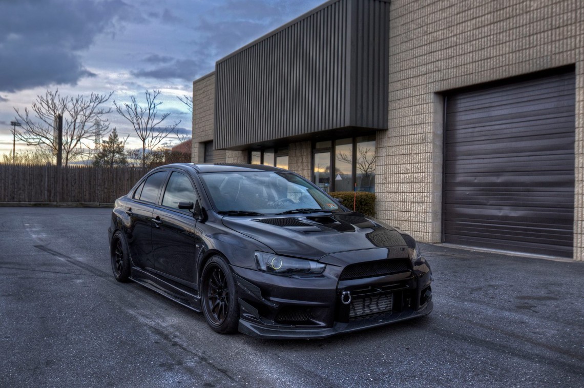 Mitsubishi EVO 10 чёрный