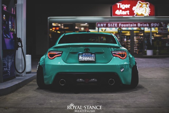 W I D E Much Stancenation Form Function